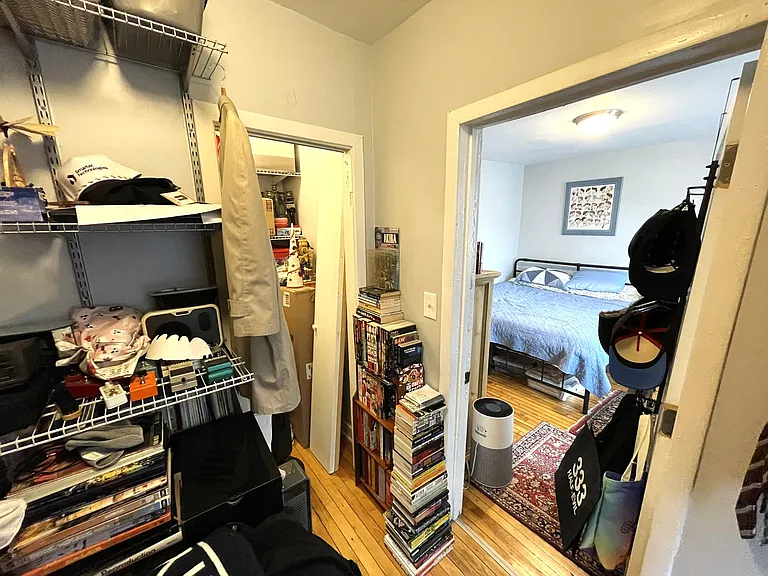 1516 W 18th Pl #2R — Photo 15