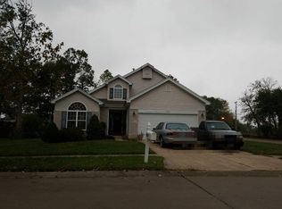 2456 Silver Lake Estates Dr, Pacific, MO 63069
