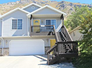 1432 N Spring Mountain Dr, Springville, UT 84663