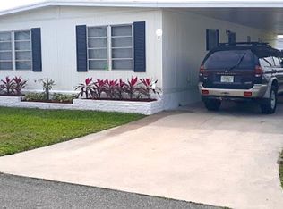 972 Desirade E, Venice, FL 34285