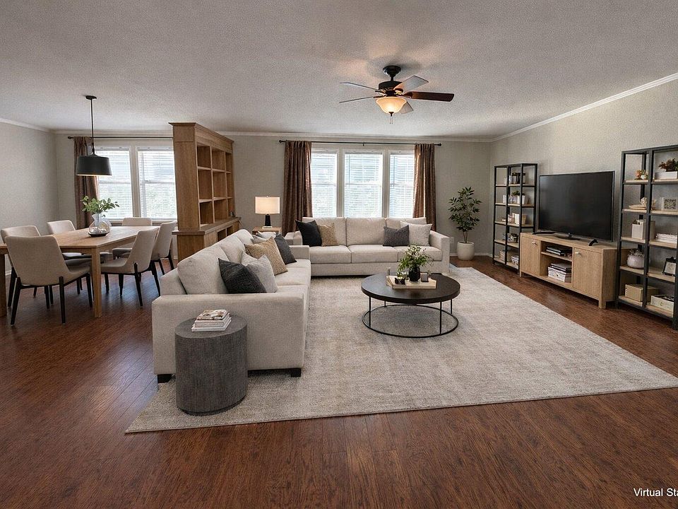 1st image of 104 Ramirez St