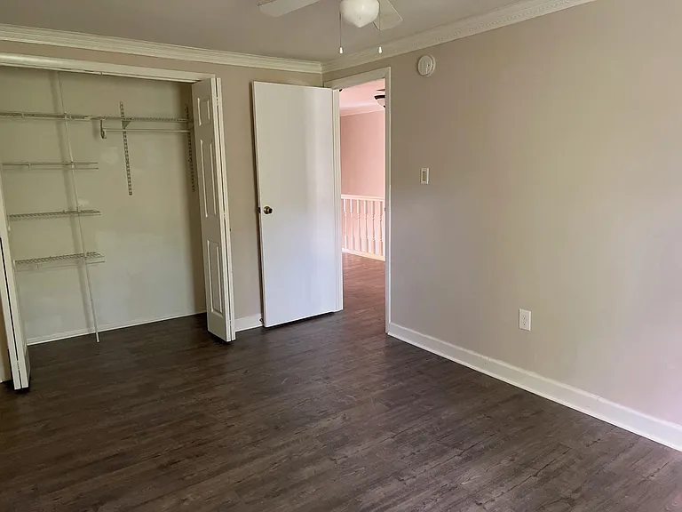 118 Middle Point Ct — Photo 19