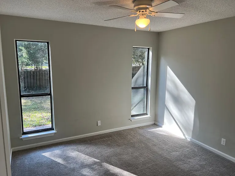 140 Quail Run — Photo 9