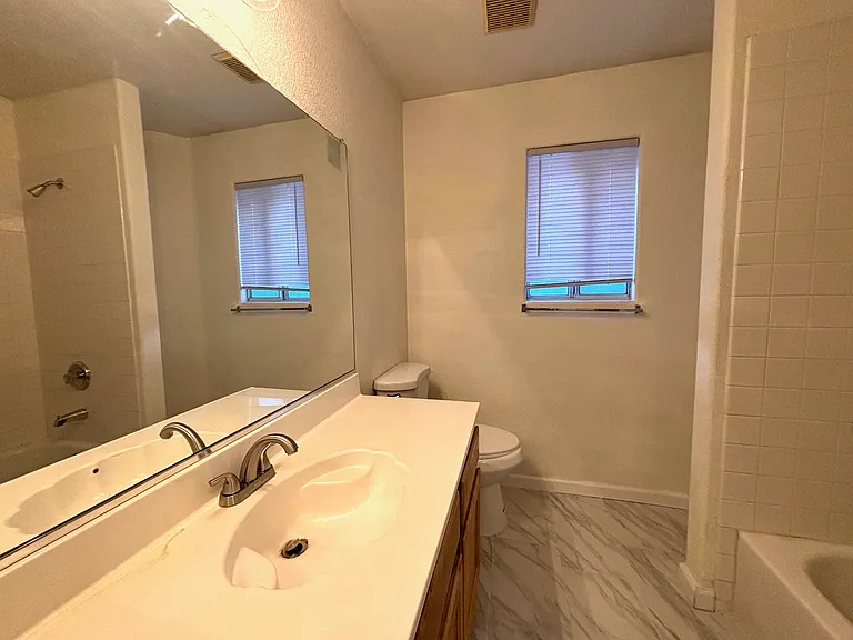 5312 Padua Way — Photo 17