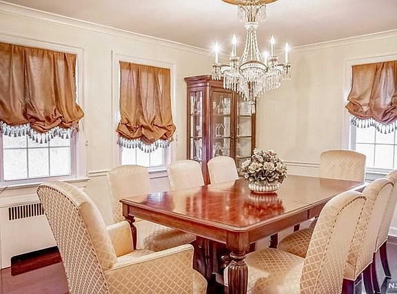 4th image of 37 Wallace St #39