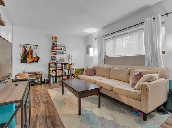 10 Scottfield Rd #F2, Allston, MA 02134