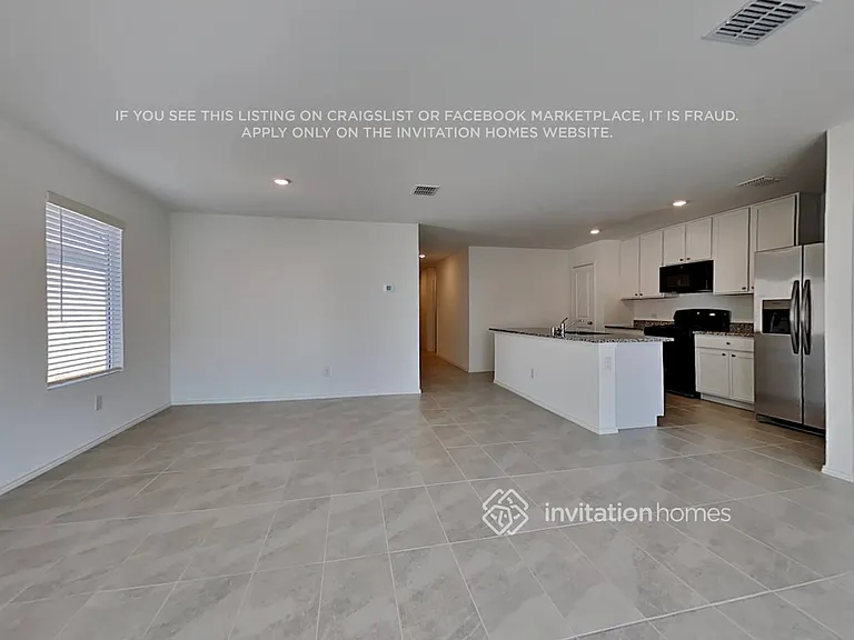 1136 Catclaw Rd — Photo 4