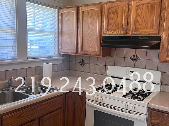2nd image of 133 Butler St #2