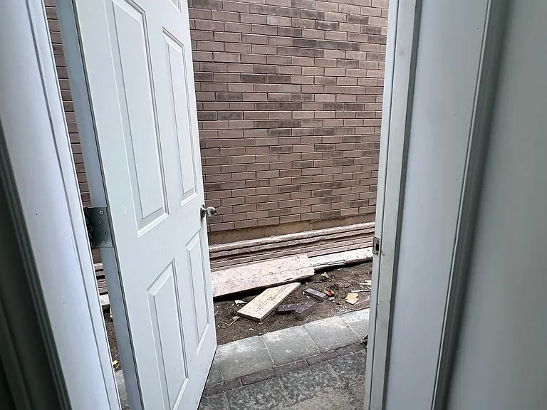 18 Hearth Pl — Photo 9