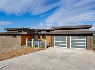 2442 NW Todds Crest Dr, Bend, OR 97703
