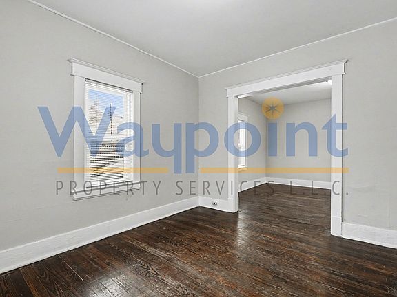 5th image of 412 Breens Ct SW