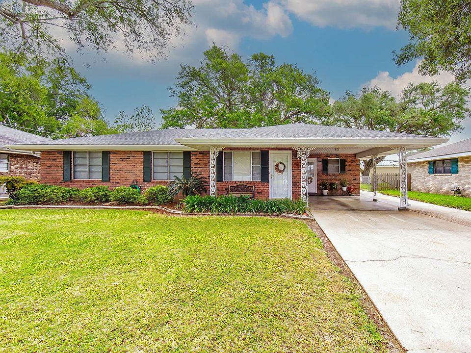 1st image of 1109 Park Dr