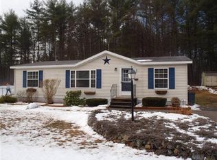 77 Pamela Dr, Contoocook, NH 03229