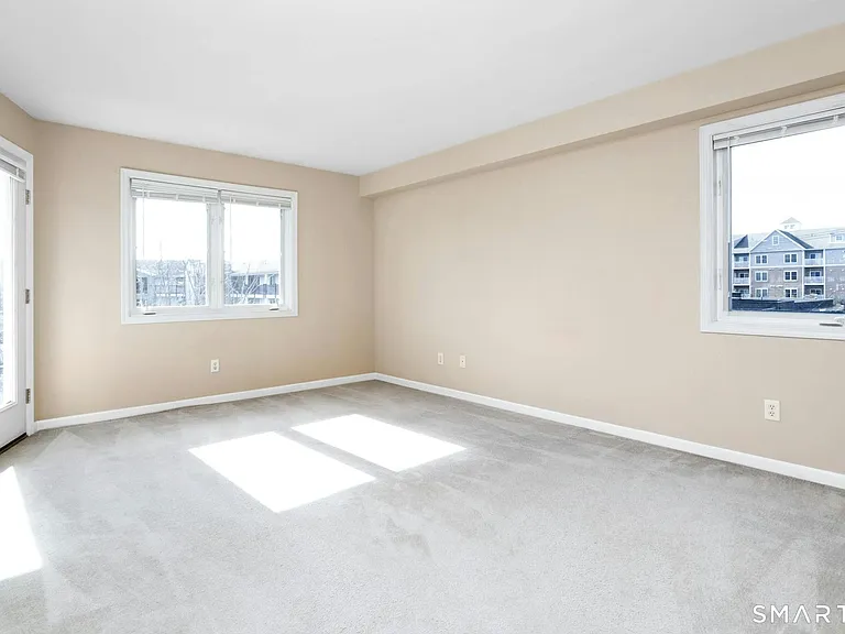 3250 Fairfield Ave #300 — Photo 12