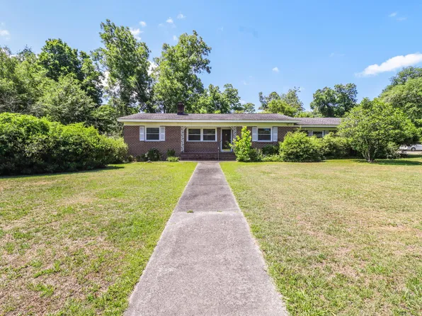 198 Byrnes St, Denmark, SC 29042