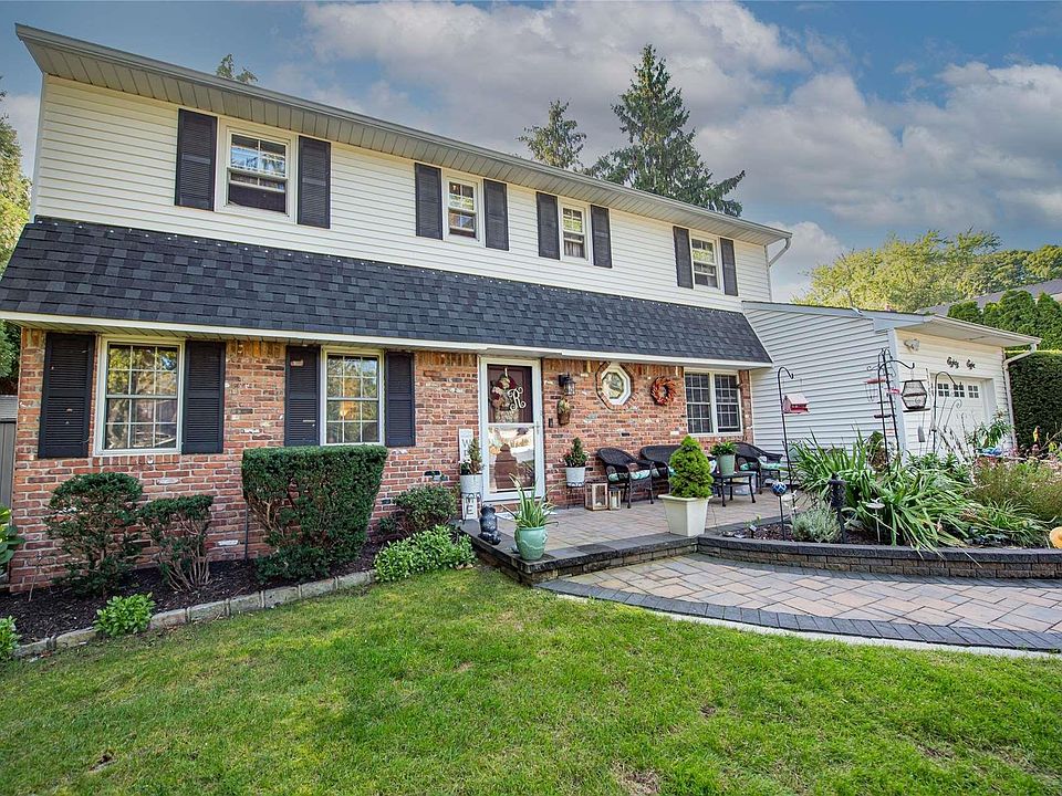1st image of 88 Boxwood Drive