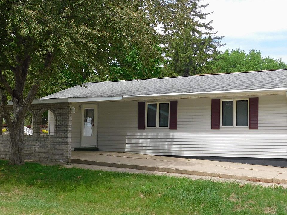 1st image of 152 Main St