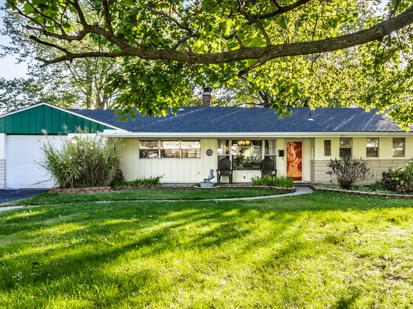 49 Burbank Rd, Indianapolis, IN 46219