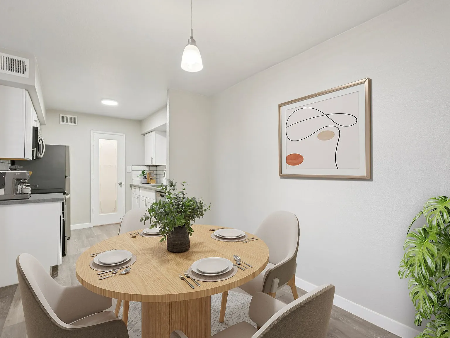 Jade Ridge Apartments — Photo 2