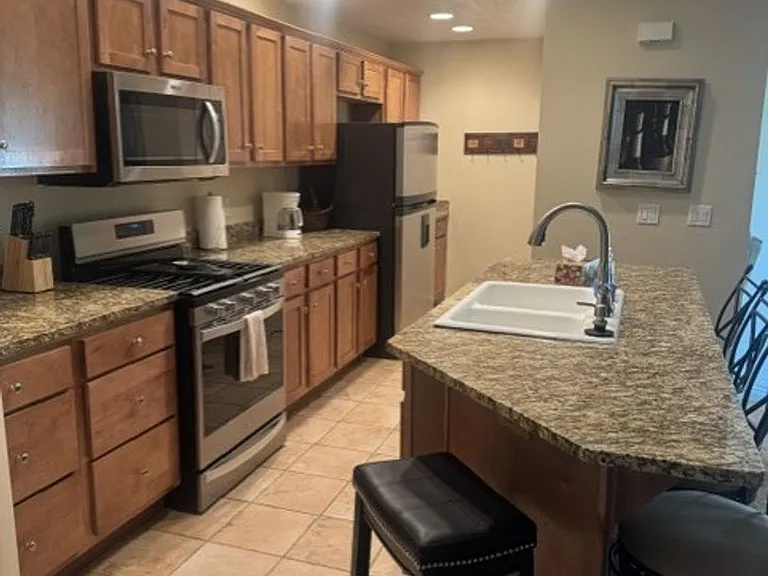 1930 Copper Ranch Ln #C — Photo 6