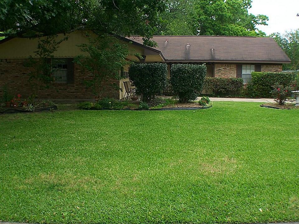 1st image of 2306 Viola Dr