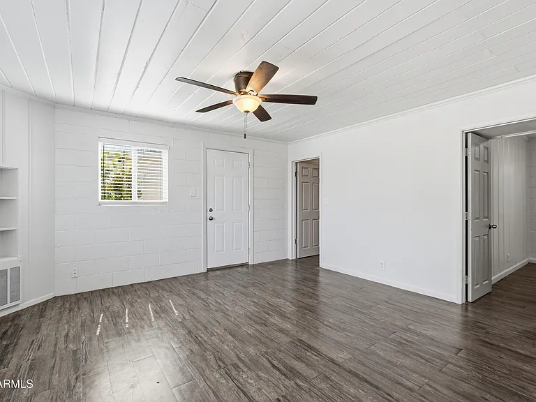 623 S Country Club Dr #11 — Photo 5