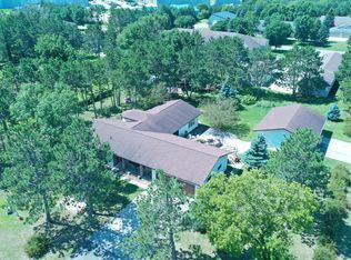 613 Pine Cone Dr, Perham, MN 56573