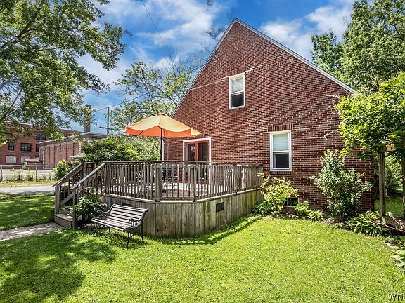 4th image of 647 Barrally St