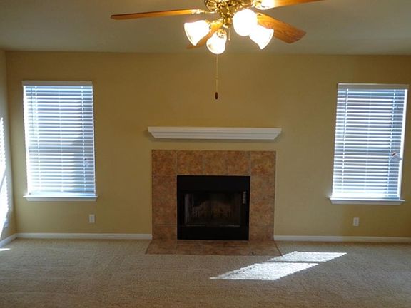 2nd image of 733 Arbor Vista Dr