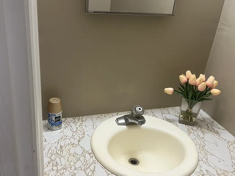 505 Concord Rd — Photo 3