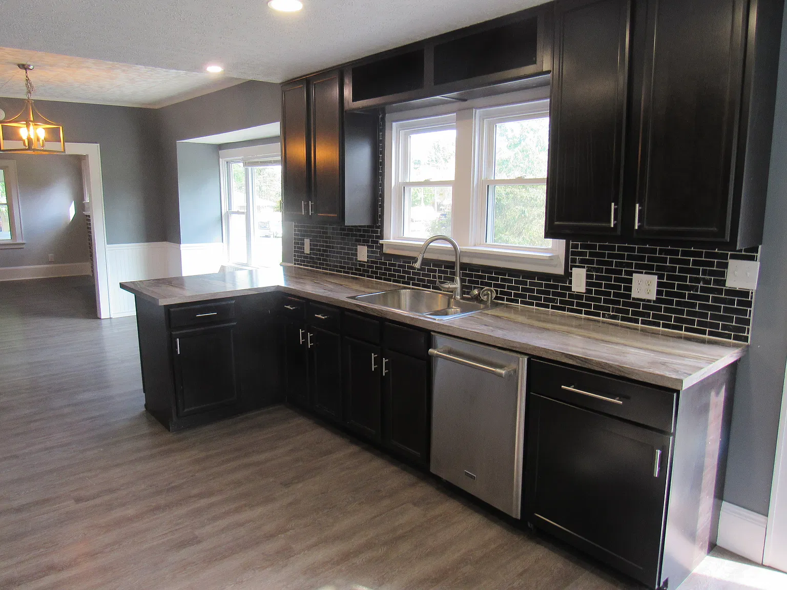 3 bed, 1248 sqft, $1,395 — Photo 2