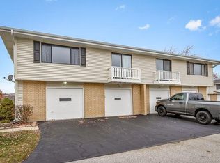 36 Tonset Ct #36, Schaumburg, IL 60193