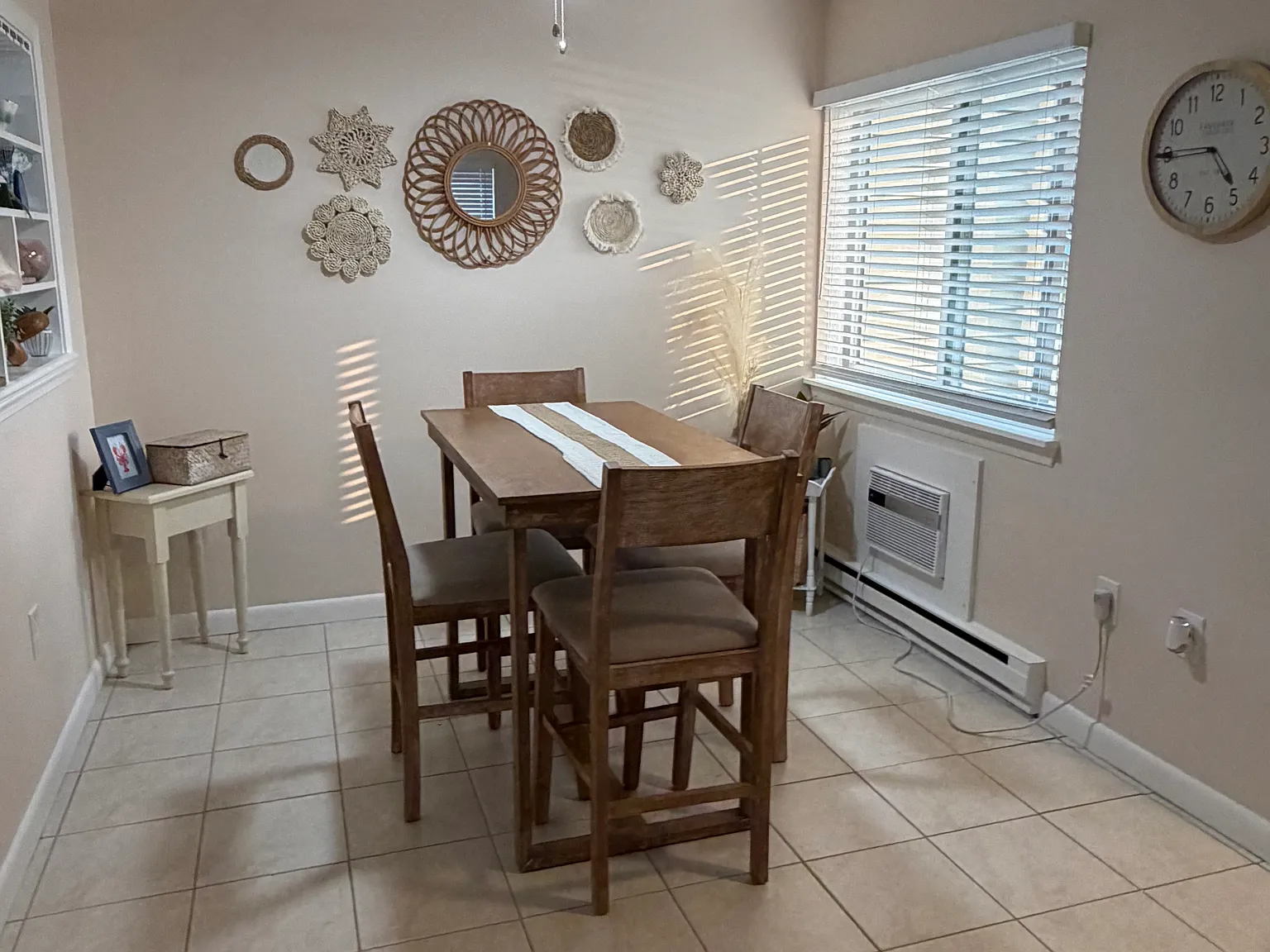 2 bed, 1.5 bath, 1000 sqft, $2,100 — Photo 4