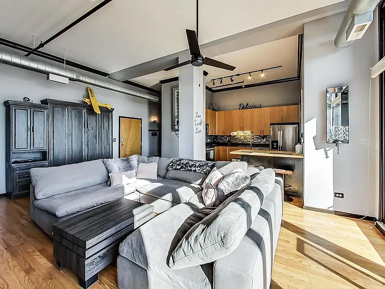 1516 S Wabash Ave #1004 — Photo 9
