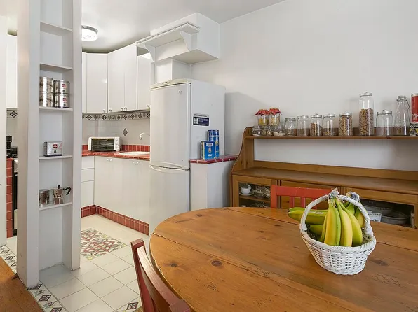 336 E 50th St APT 5C, New York, NY 10022
