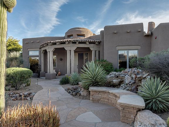 3rd image of 8400 E Dixileta Dr Unit 164
