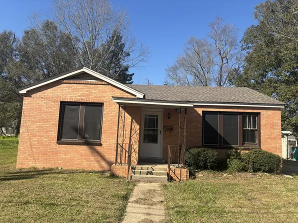 101 E White St, Opelousas, LA 70570