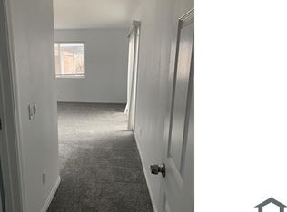 453 W 2nd St, Azusa, CA 91702
