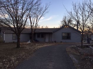 2413 Sunset Dr, El Reno, OK 73036