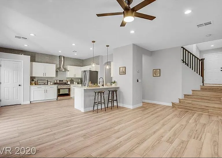 254 Little Minah Ct — Photo 1
