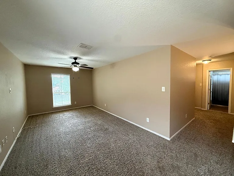 15523 Jane Grv — Photo 18