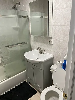 Rented by Standard Living Realty Inc | media 9