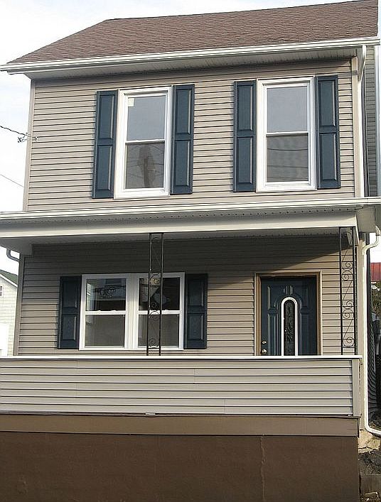 Laurel Street Front View