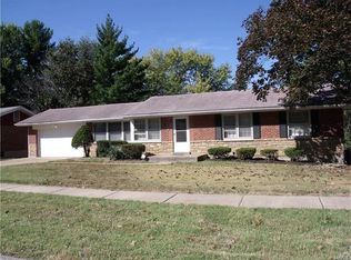 10401 Bellefontaine Rd, Saint Louis, MO 63137