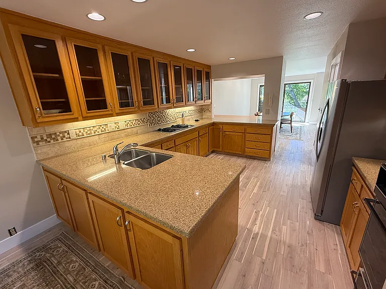 1751 Silverado Trl — Photo 3