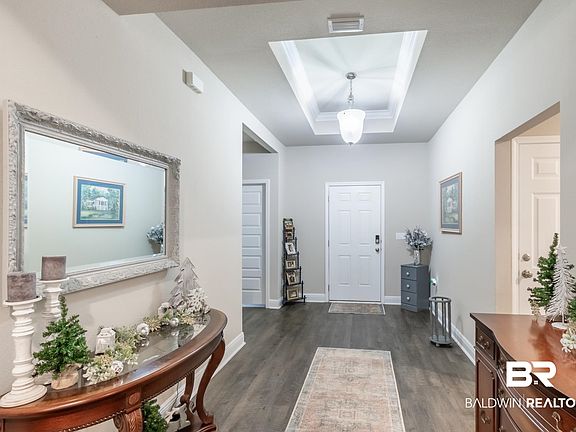 2nd image of 8832 Bronze Ln