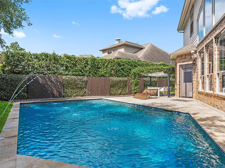 18 Degas Park Dr — Photo 45