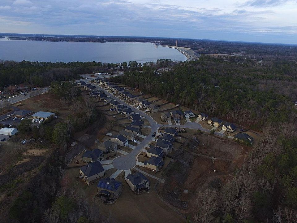 1st image of 112 Spillway Blvd