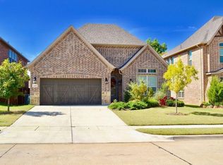 4338 Vineyard Creek Dr, Grapevine, TX 76051