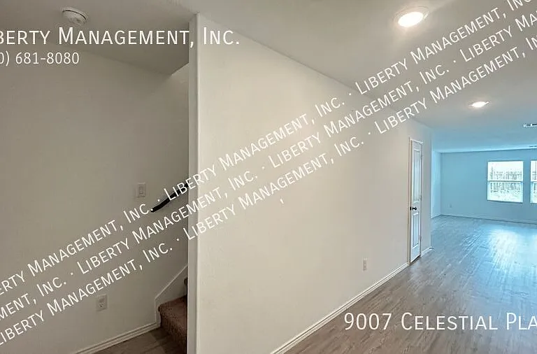 9007 Celestial Pl — Photo 2